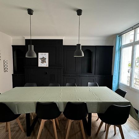 Appartement En Centre-Ville - Local Velos Disponible Mayenne Exterior foto
