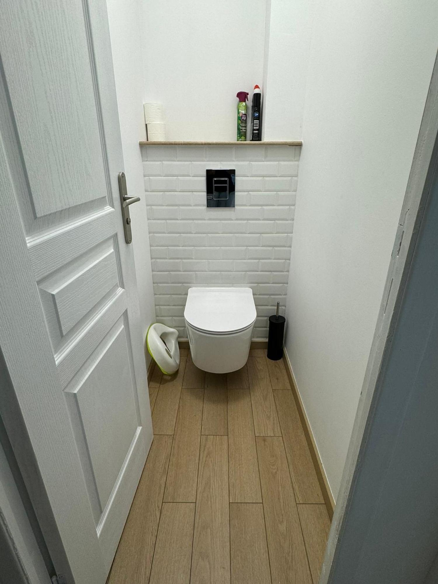 Appartement En Centre-Ville - Local Velos Disponible Mayenne Exterior foto
