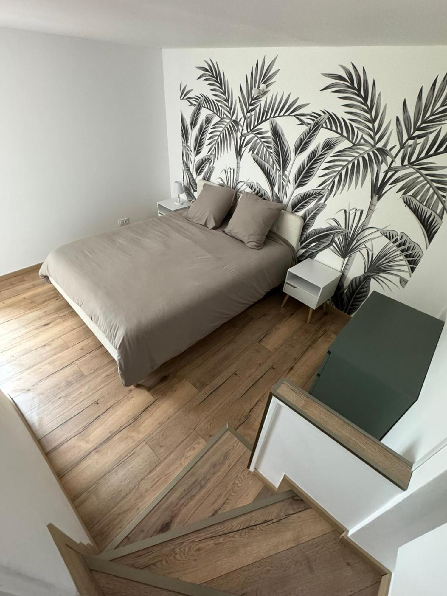 Appartement En Centre-Ville - Local Velos Disponible Mayenne Exterior foto