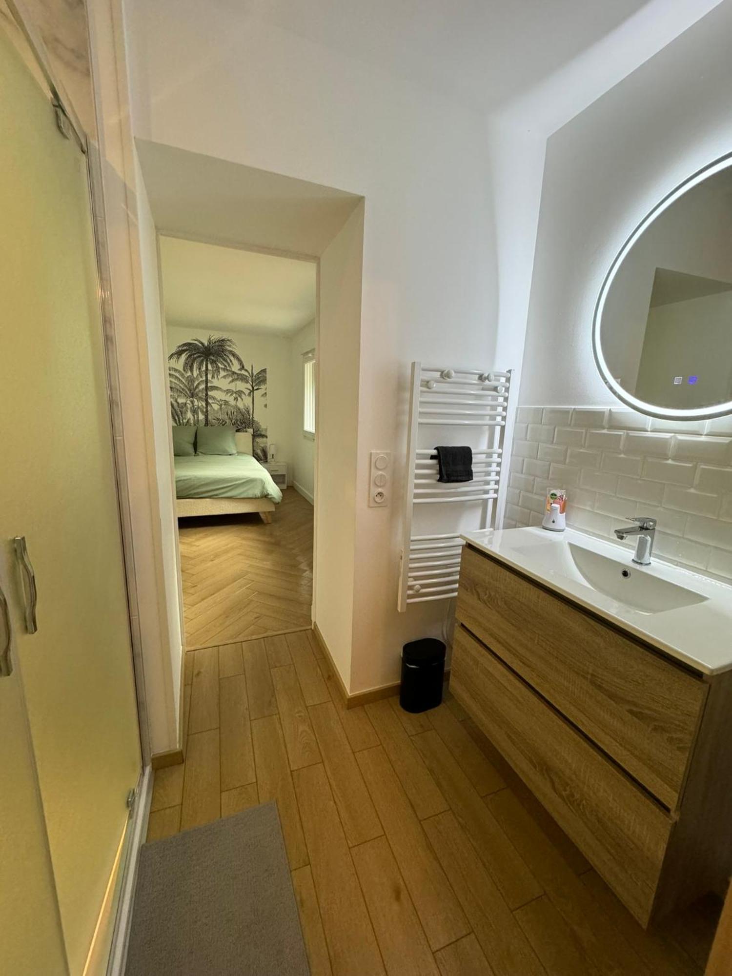 Appartement En Centre-Ville - Local Velos Disponible Mayenne Exterior foto